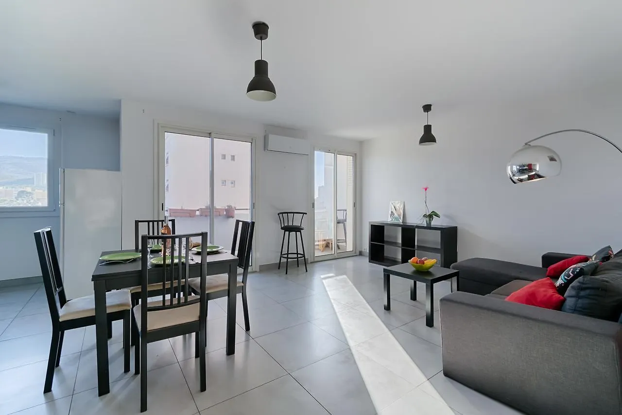 Lägenhet Entre Calanques Et Ville - Appartement De 70 M2 Marseille
